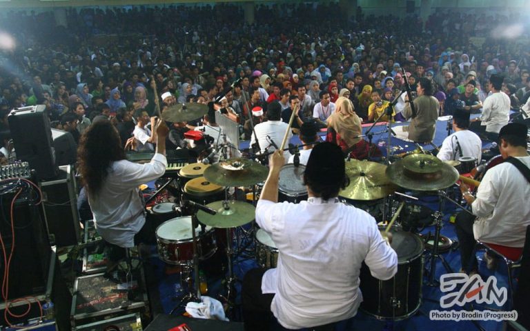 Cultural Night - International Interfaith Youth Meeting 2011. Foto oleh Adin Progress. Dokumentasi Progress.