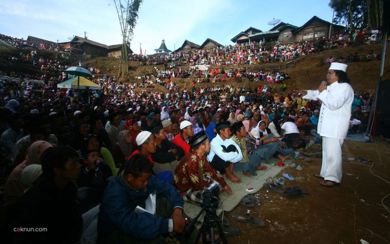 Pengajian Akhirussanah Cak Nun Kiai Kanjeng