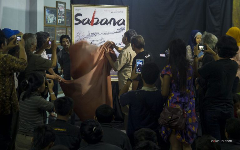 Peluncuran Resmi Majalah Sabana oleh Ashadi Siregar.