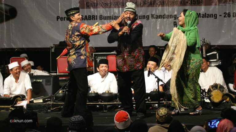 Catatan Perjalanan Cak Nun KiaiKanjeng, Malang, 26 Okt 2014