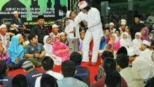 Catatan Perjalanan Cak Nun KiaiKanjeng, Semarang, 31 Okt 2014