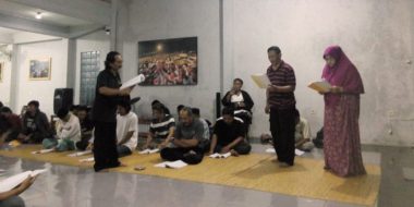 Perdikan Teater dalam Paseduluran Maiyah