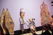 Wayang Cak Nun oleh Ki Sigit Ariyanto