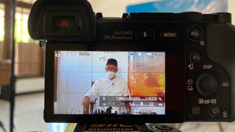 Sinau Hayaty Khidmaty dari Cak Fuad